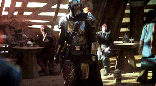 theleiaskywalker: #itty-bitty baby walking on his itty-bitty legs The Mandalorian (2019)