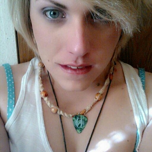 tskatiekuddles-blog:  Finally changed the profile on Tumblr, so before this is lost