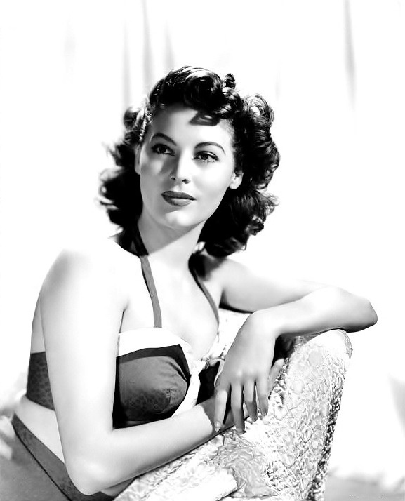 sparklejamesysparkle:  Ava Gardner by Clarence Sinclair Bull, publicity portrait