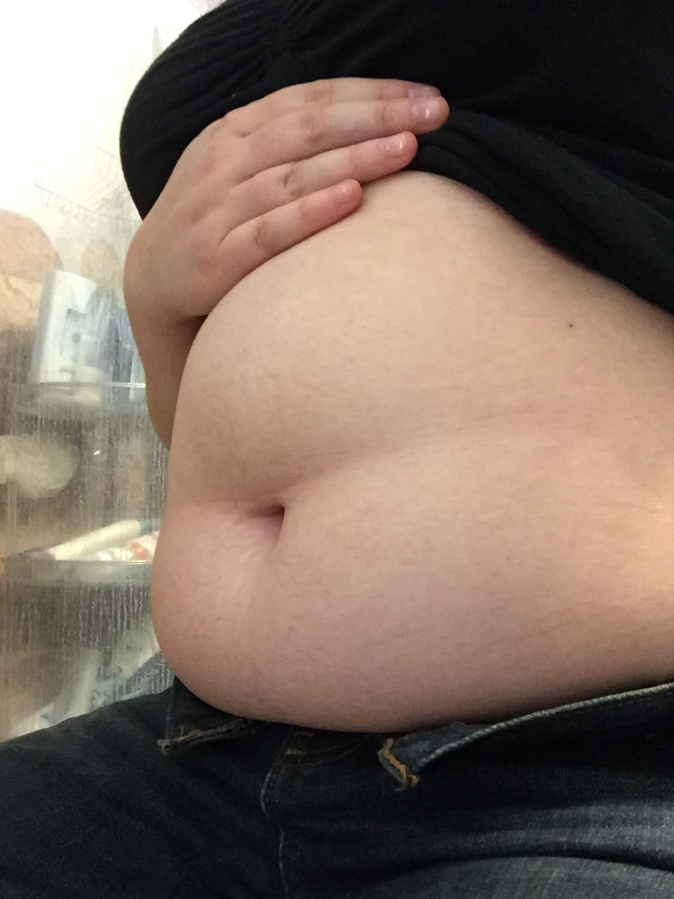 secretchubkink:  a large coke and two refills later and my pants don’t want to
