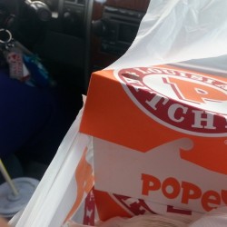 :-) #Popeye’s (at Popeyes Louisiana