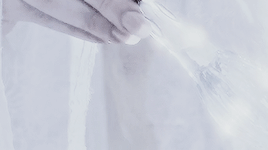 hermione-grangers:another meme i won’t finish: movies [3/20] → lord of the rings trilogy it’s like i