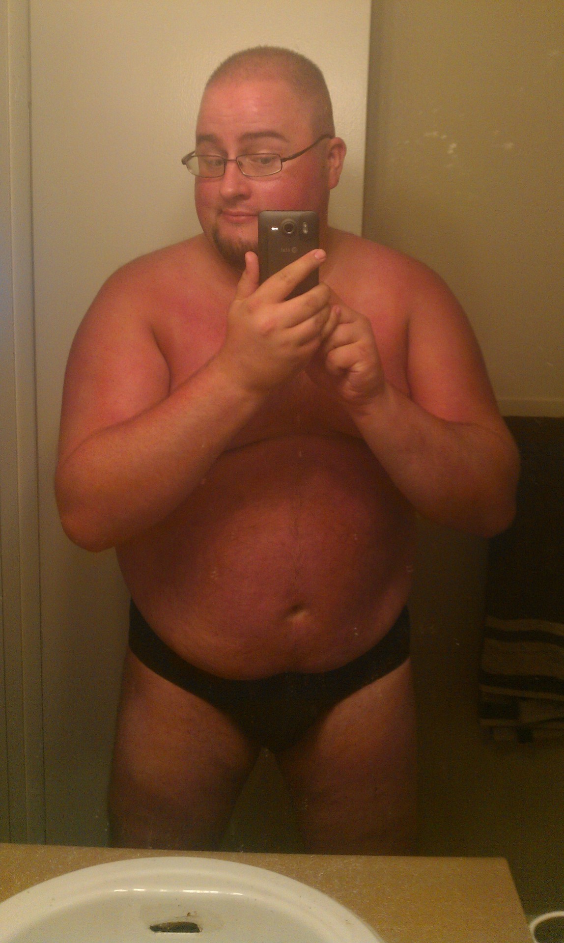 thesodomylobby:  Trying out a dark brown color on my facial hair. Also got a high&amp;tight