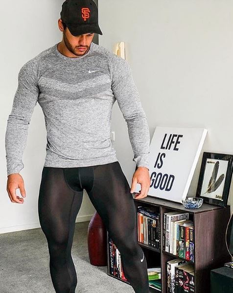 athleticwear82:  Follow athleticwear82.tumblr.com 