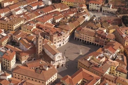 Piazza Dante | Grosseto | Toscana