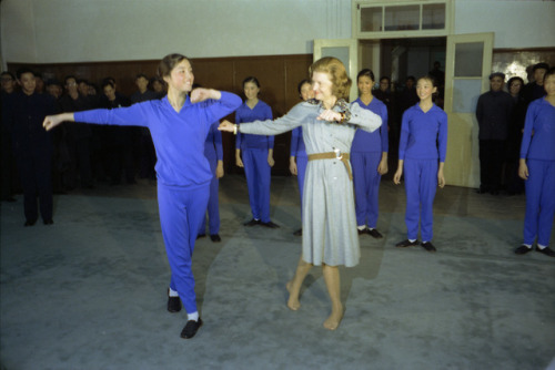 fordlibrarymuseum: Betty Ford and Dance Betty Bloomer had a passion for dance from an early age. Ev