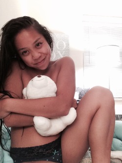 lucylei:  Getting cozy with my new favorite teddy bear :)