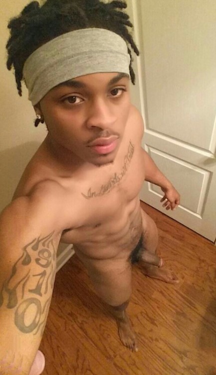 southern-socialite404: thattboi8: zamdaddy247: tbhitismackdamost: Pretty Boi Red Bone Them lips that