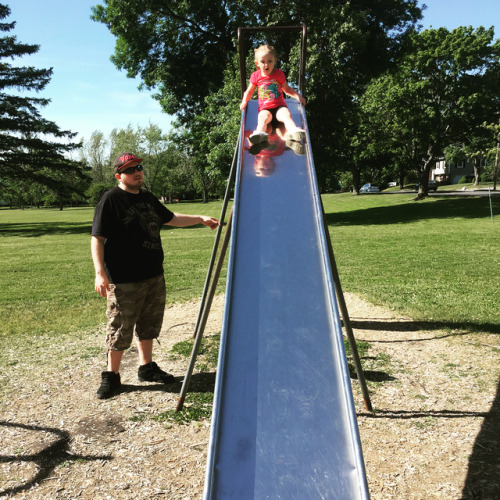 I found a relic . . . . #kidsofinstagram #parkfun #slides #oldestdaughter #redheadedgirl #girlmama 