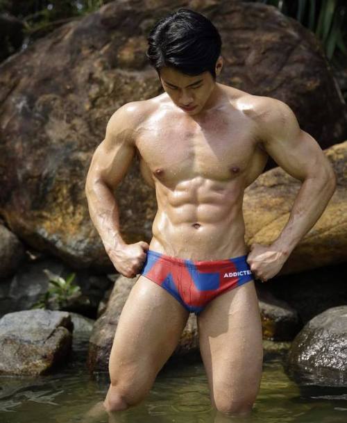 melaninmuscle: CHIAM TOW MING