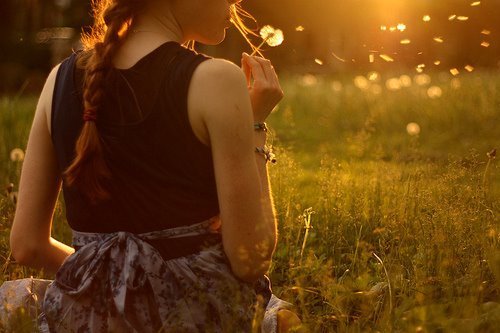 Vota tu frase favorita y compartela en el perfil :) en We Heart It. http://weheartit.com/entry/19438183/via/SofiGj