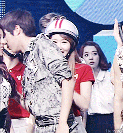 tienyeol:  Sungyeol and Ailee adorable moments(๑&gt; ₃ &lt;)