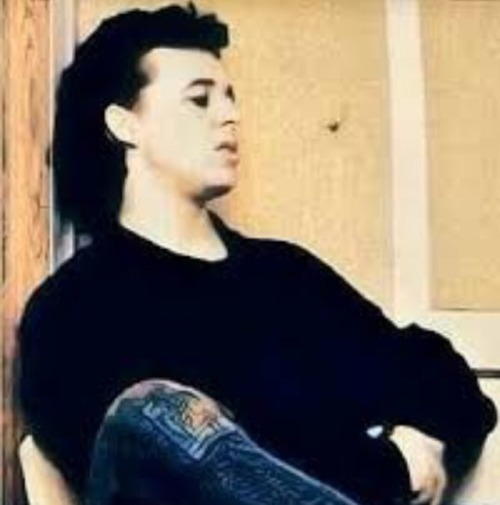 HAPPY BIRTHDAY ROLAND ORZABAL 🎉🎉🎉❤️💕🌻🌻🌻