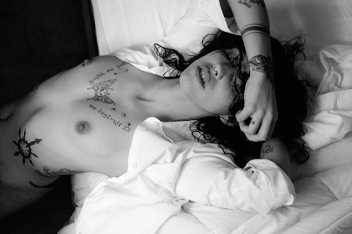 silviadeadlypoison:  Una persona e una fotografia d’eccezione @adolfovalente 