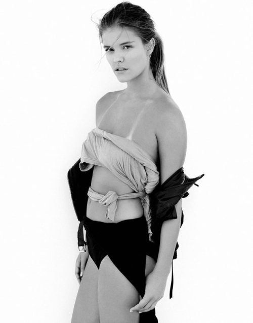 sexy-nude-celebrities:  Nina Agdal
