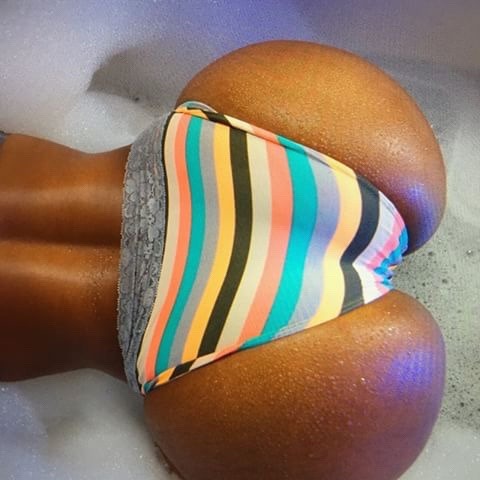muddy2cups:  sudasexxx:  Ripe🍑  😍😍