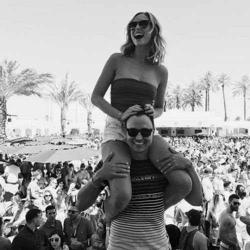 accolalove:@josekingseco: When your woman turns 30 and you act 20 @daylightvegas #pieceofcandy