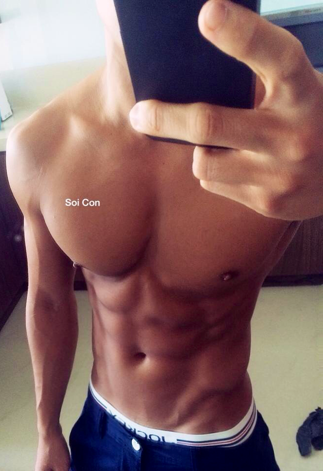yumyumasianhunks:  yum yum Asian hunks. check out my blog