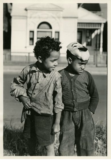 Détroit, 1942 de la série ‘Street Portrait’ par Todd Webb, photographe américain