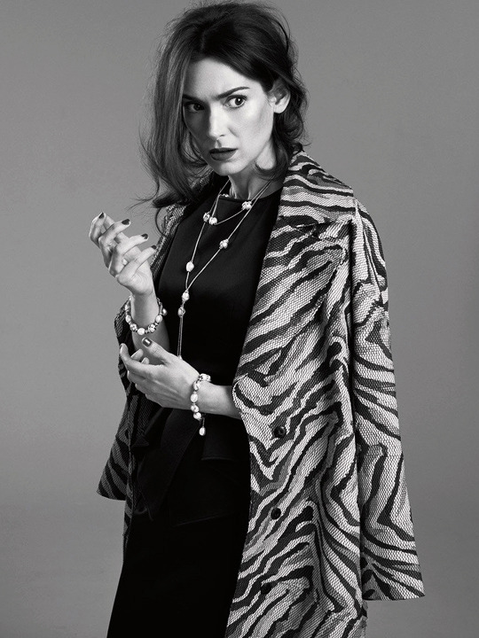 flawlessbeautyqueens:Winona Ryder photographed by Gavin Bond for Citizen K (2013)
