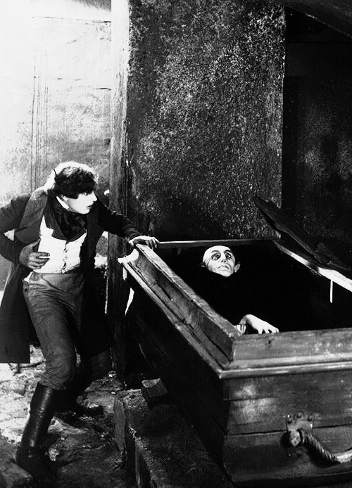 mistermadam:  Gustav von Wangenheim und Max Schreck in “Nosferatu” (UFA-1922) 
