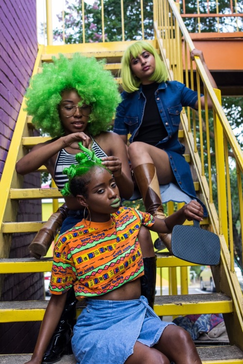 afrodesiacworldwide:  getsomegreens Black girls are dope too