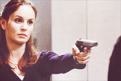 prisonbreakgifs:  (insp.)