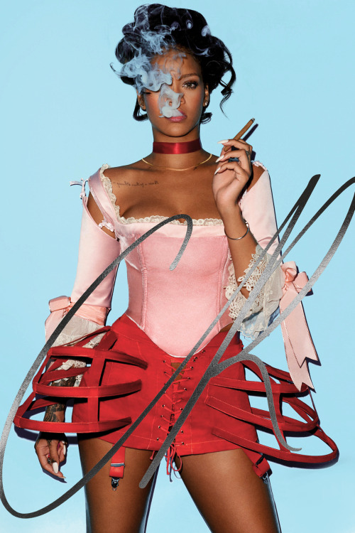 smokingsomethingwithrihanna:  CR Fashion Book