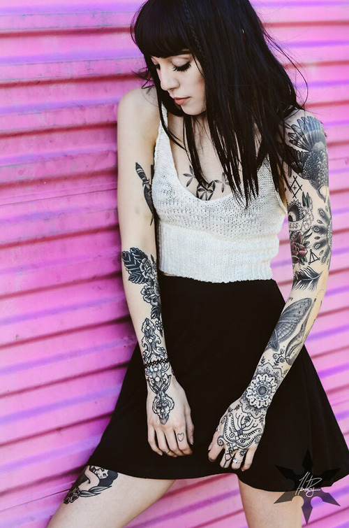 altmodelgirlcrush:  Hannah Snowdon 