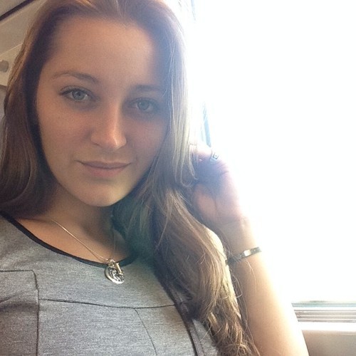 missdanidaniels:  ilovemissdanidaniels:  rickluvsu:  missdanidaniels   For some ungodly reason, twitter suspended Dani’s account. 180,000 followers! No reason given. I’m sure she will open a new account but for now…WTF! missdanidaniels.tumblr.com