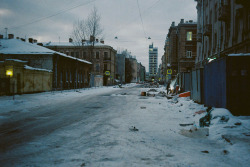 v0lga:Empty street. December 26th.Smena 8m