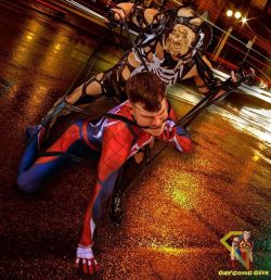 gaycomicgeek:  Ensnared by Venom with @keigomak as the super sexy Venom! #gaygeek #GayComicGeek #spiderman #venom #gaycosplay #gaycomicpup www.patreon.com/GayComicGeek https://www.instagram.com/p/Bx2YMwkBcHI/?igshid=1np6jtasb74kv