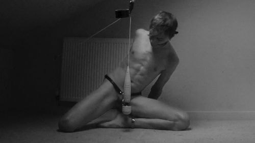 slavecager:  trust-power-pleasure:  Keep trying, boy. Two minutes left.  You have