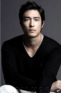 spacemonkeyg78: Daniel Henney He’s beautiful and who I picture as Murderbot during