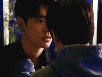zzang-jae:Warning. I’m going to kiss you in one minute.SEMANTIC ERROR | EP 7