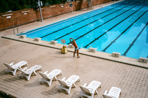 On Isolation, Solitude, and facing loneliness, a photo essayPortra400 | Loners in Hong Kong | taken 