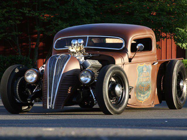 morbidrodz:  Be sure to check out this blog for more vintage cars, hot rods, and