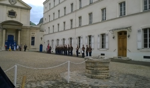 histoireinsolite:Happy Fourth of July!I attended the changing of the flag ceremony at Lafayette’s to