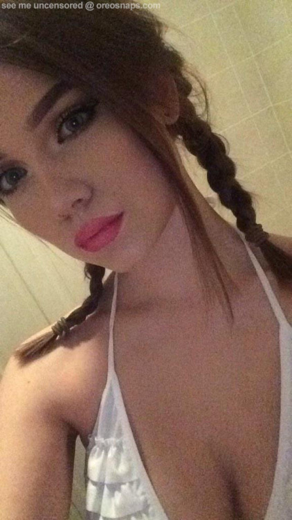 miss0re0:  Follow me, you won’t regret it