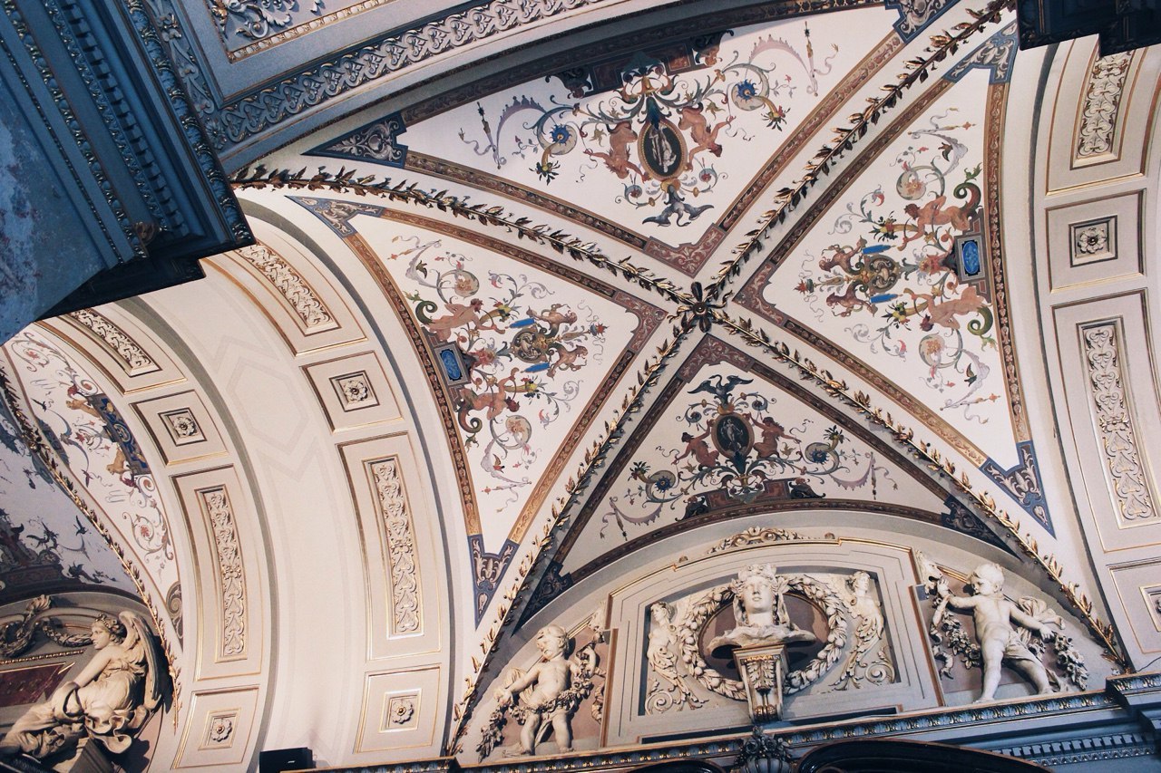 Life's a Theater and I Fell Off the Stage • Kunsthistorisches Museum