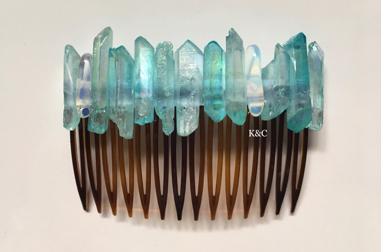 kitsncrowns:  NEW // Crystal CombsEtsy Shop*do not remove my caption or use my photos