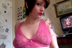 michellejesica:  Finally got my other nipple redone! I missed having both so much! &lt;3 