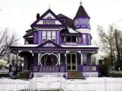 architecture-junkie:  This is probably one of the coolest things i’ve ever seen. A deep colored, solid purple Queen Anne Victorian home.