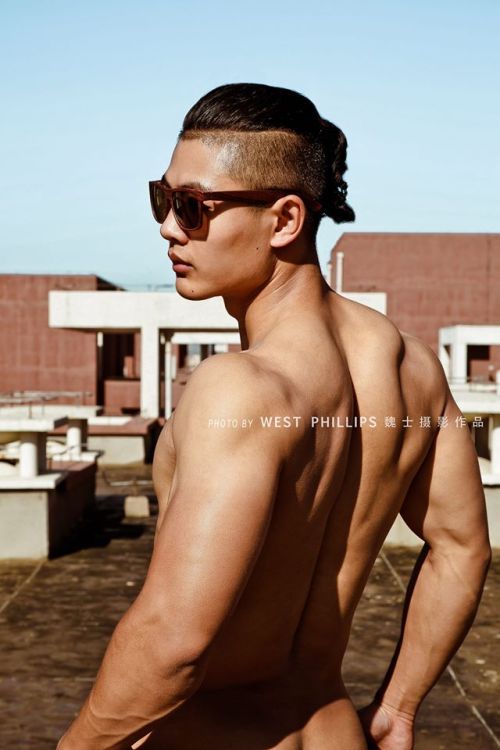 Viva!Asian hunks!