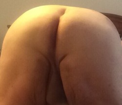 superchubbill:  For anon, who asked for a “meatier” ass pic…hope u like!