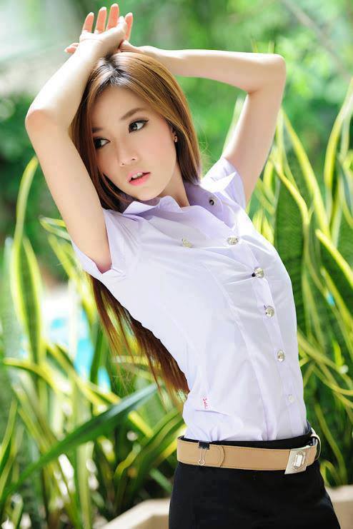 thaicutiegirls:  Thailand university uniform adult photos