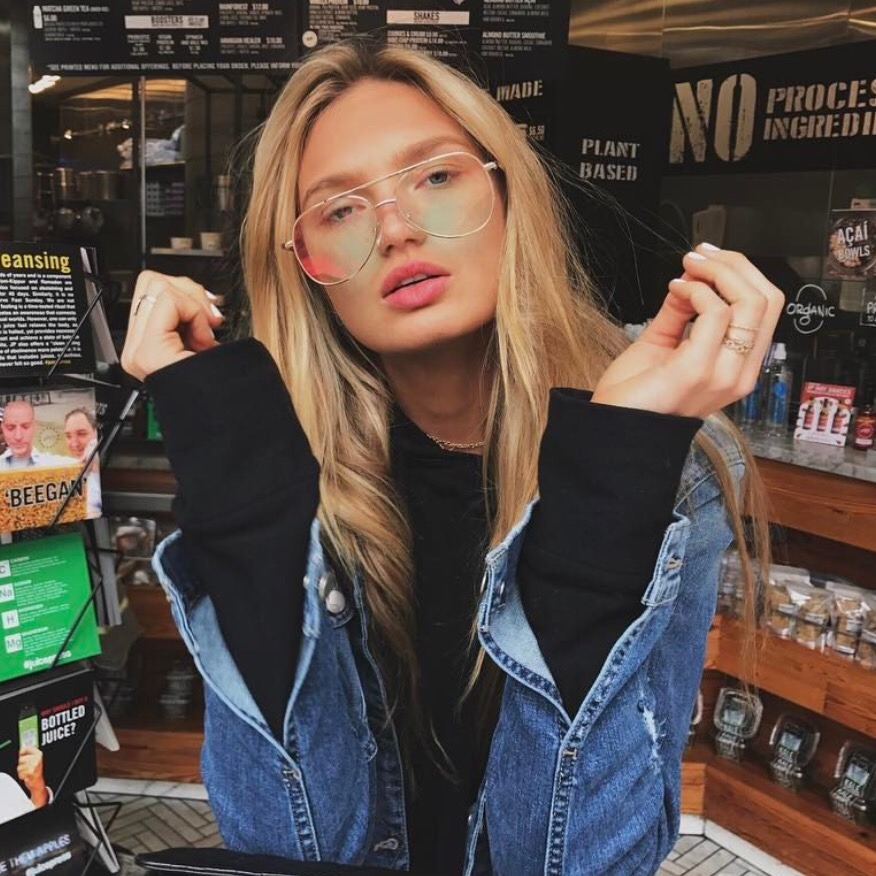 modelsiconssite:  like or reblog🎞