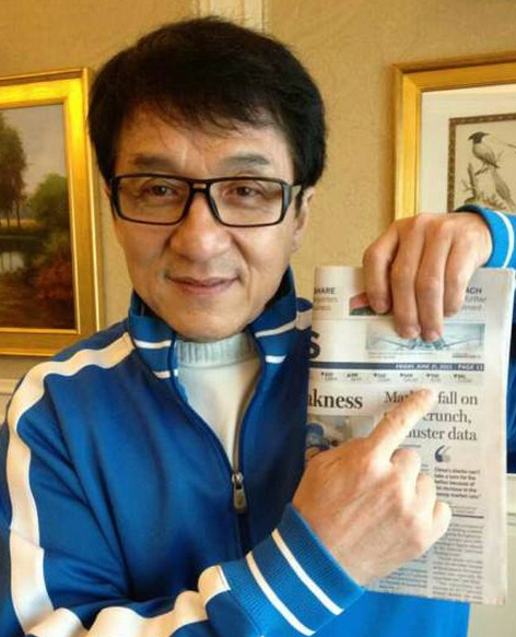 lulz-time:  rapewhistled: jackie chan letting everyone know he is still alive