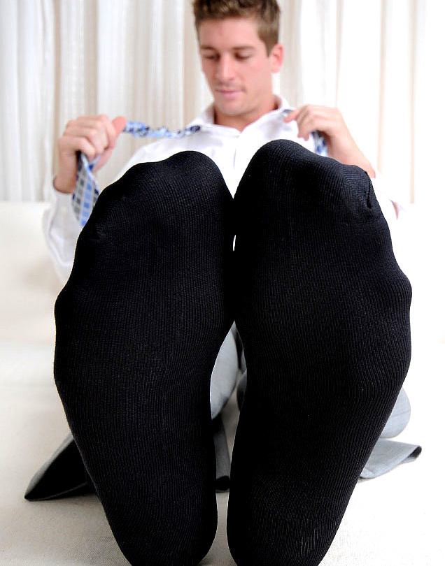 Dude's Guy Feet
