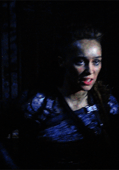 leksa-kru:Lexa “Protect My Future Wife At All Cost” mode on.
